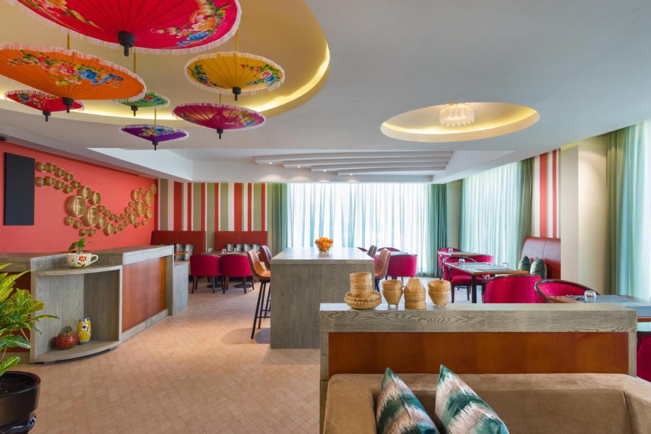 Centara Life Muscat Dunes Hotel Esterno foto