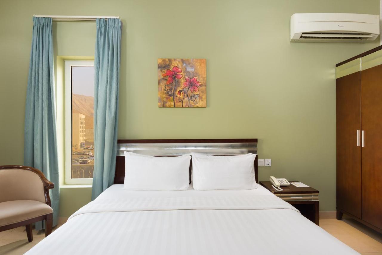Centara Life Muscat Dunes Hotel Esterno foto